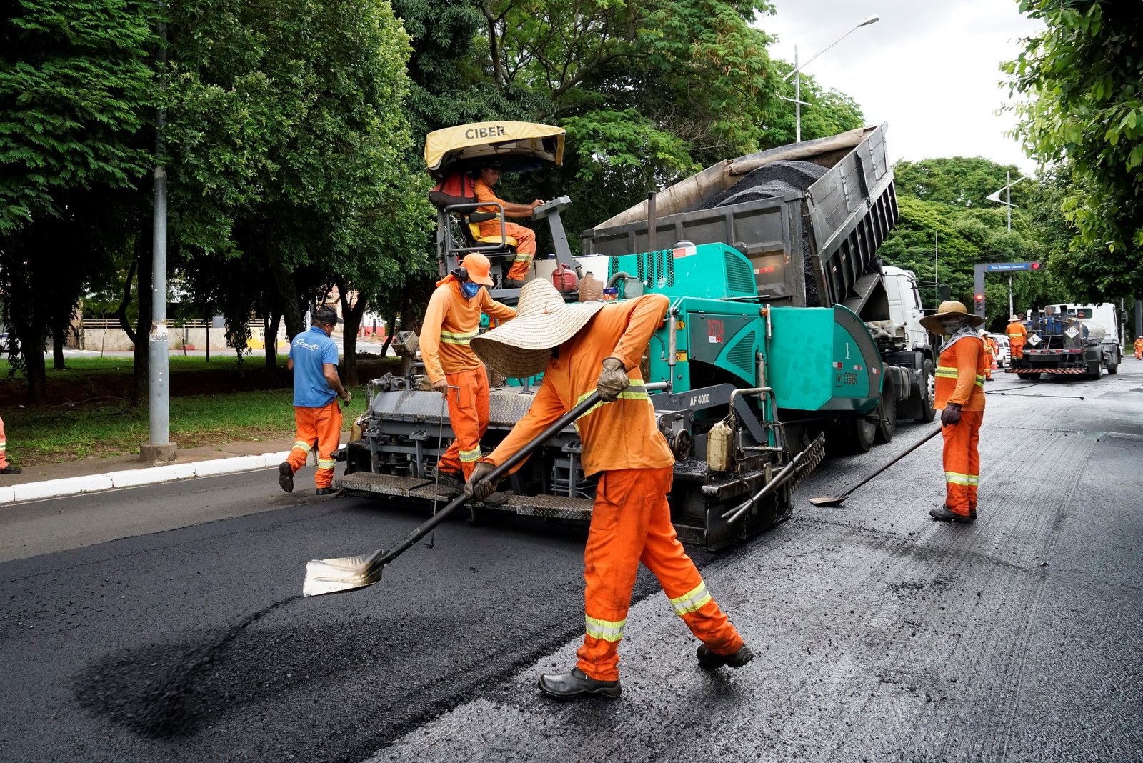 Obras de recapeamento da avenida Murchid Homsi serão concluídas na próxima semana