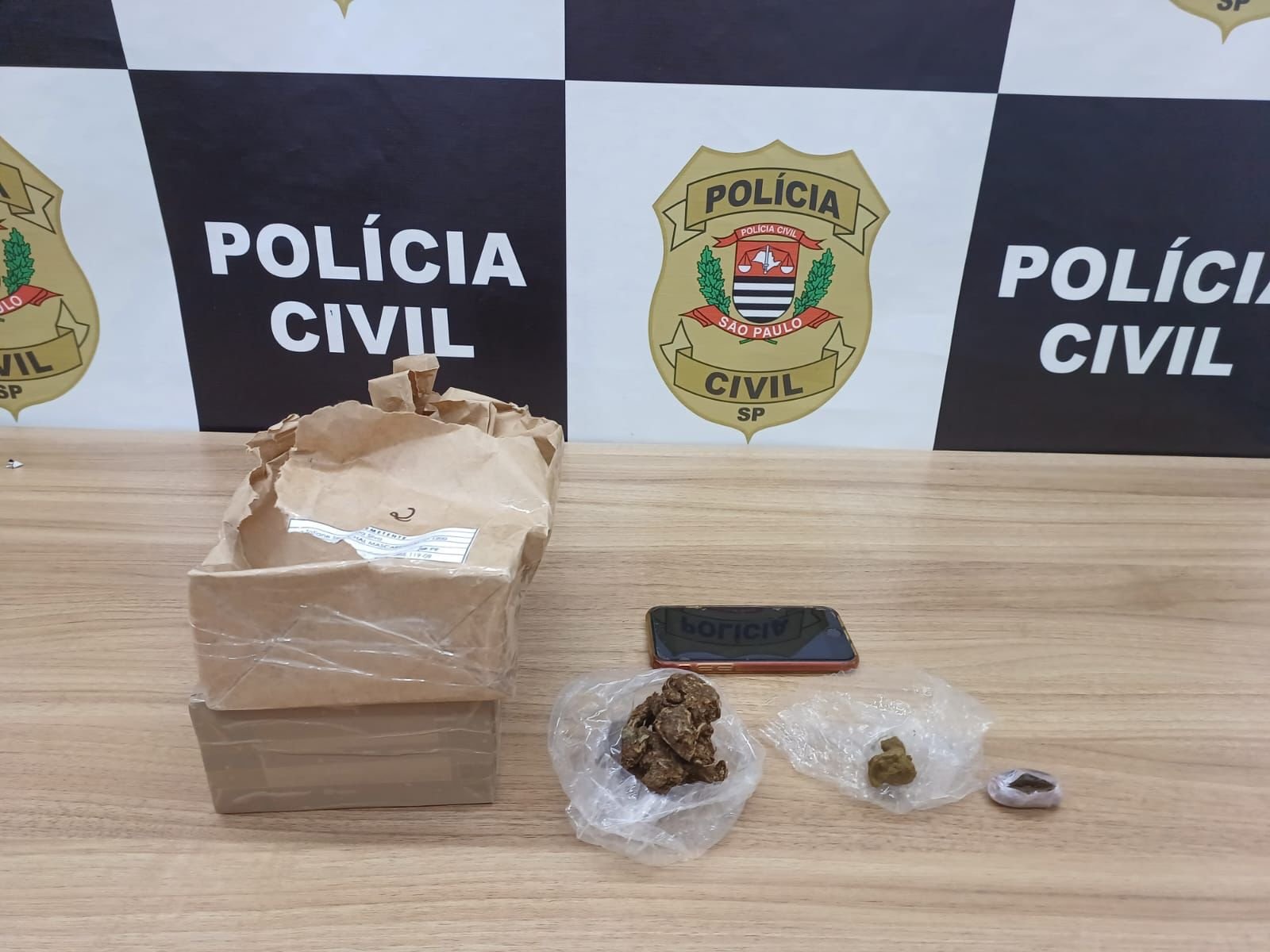 Jovem de 27 anos é preso por tráfico de drogas em Fernandópolis