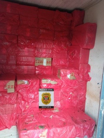 Polícia Civil de Novo Horizonte apreende quase 2 toneladas de cigarros contrabandeados