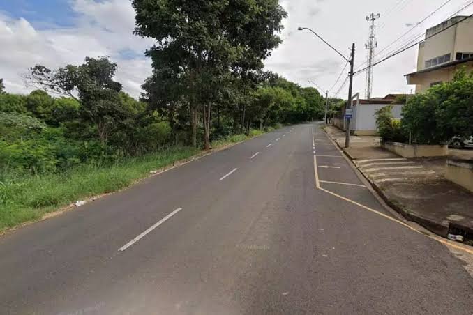 Obras do Semae interditam avenida na Região Norte de Rio Preto