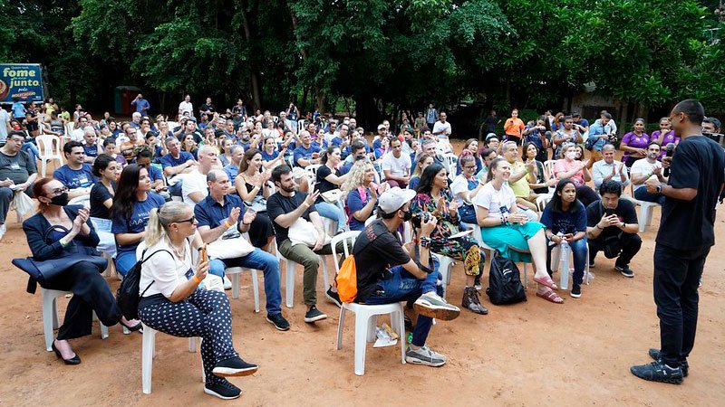 Equipe do BNDES conhece o projeto Favela Marte 3D em Rio Preto