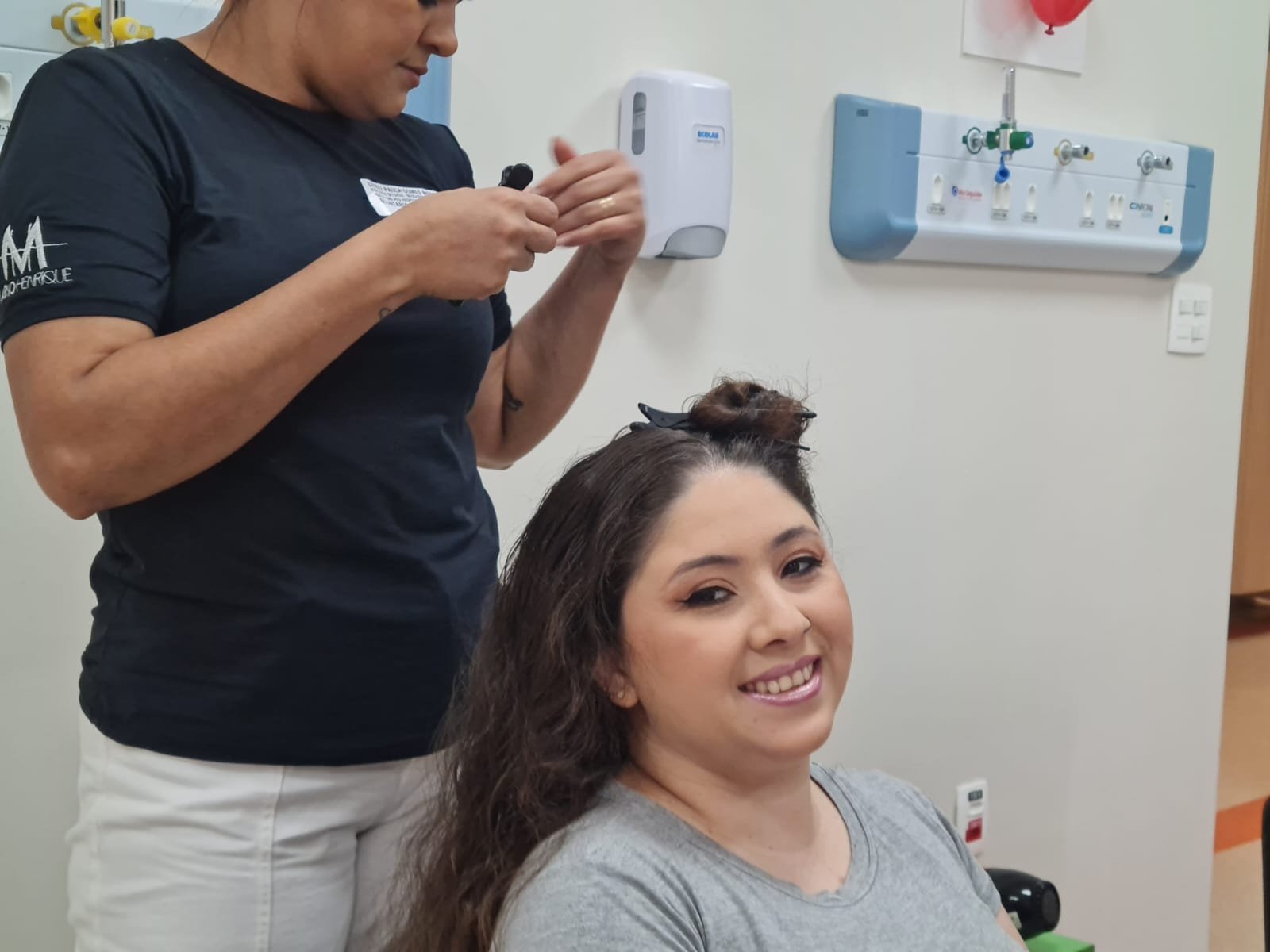 Em homenagem às Mães, HCM de Rio Preto promove dia da beleza
