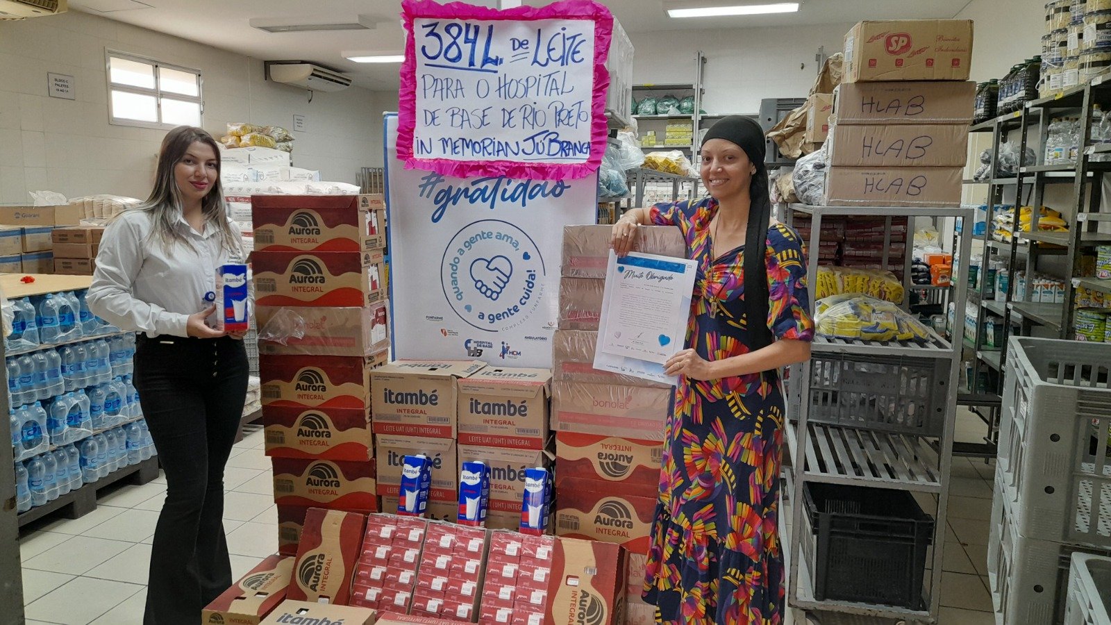 Em ação Solidária, grupo de amigos doa 384 litros de leite para o HB de Rio Preto
