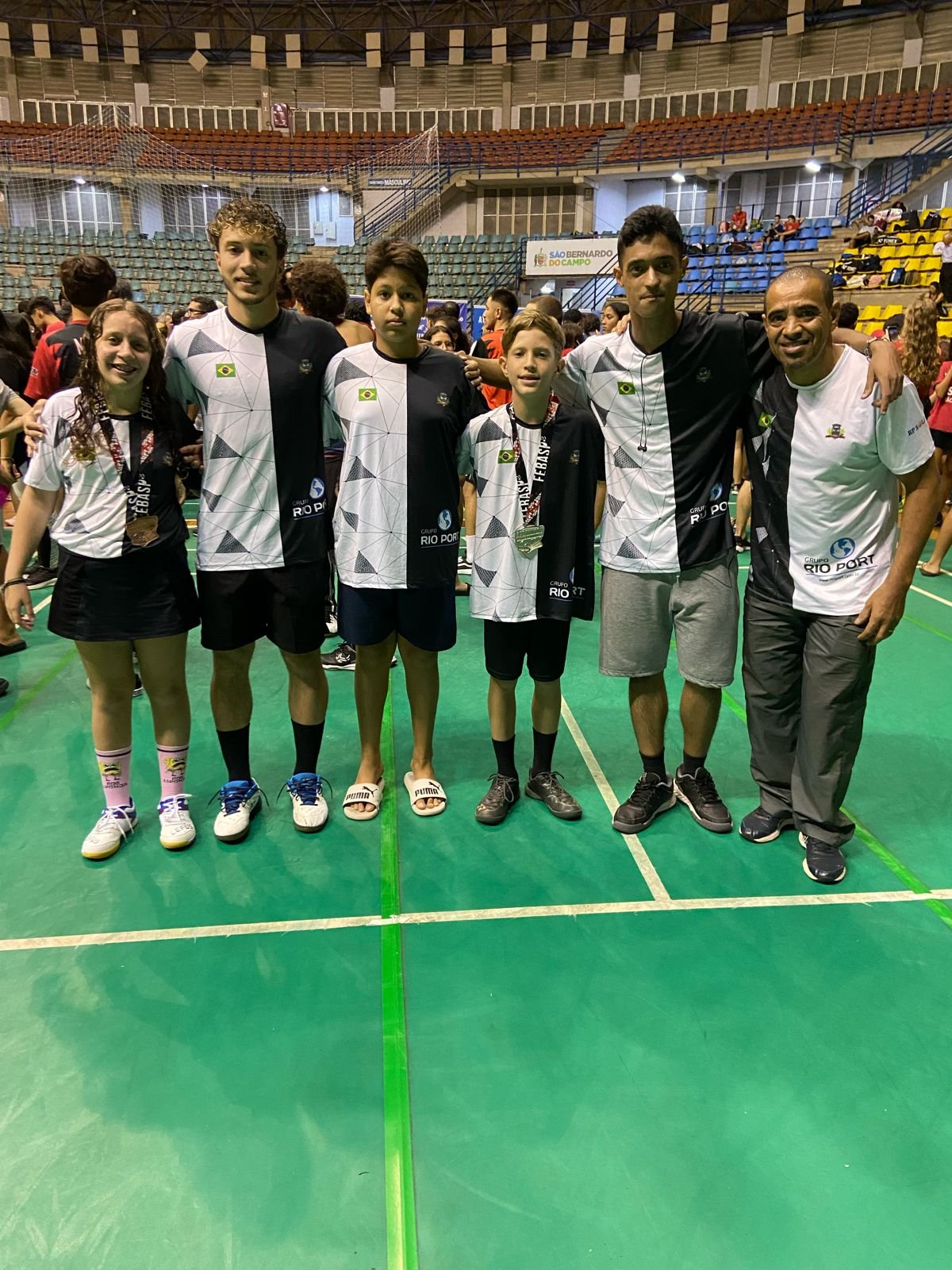 Time rio-pretense de badminton conquista medalhas no Paulista, em São Bernardo