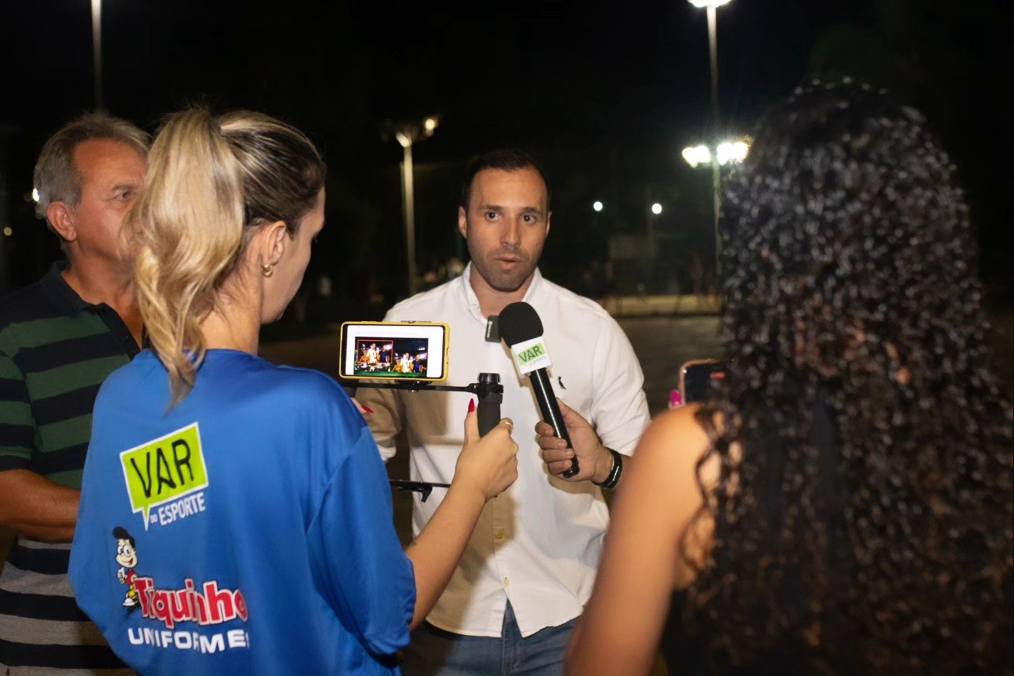 Ex-jogador Branquinho inaugura academia de futebol em Rio Preto