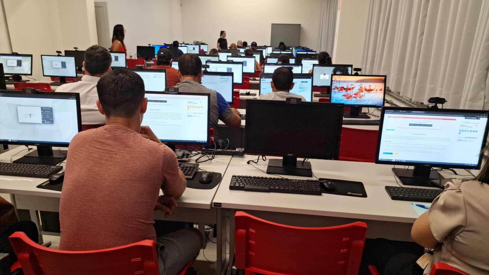 Vestibular da Univesp acontece neste domingo, em Rio Preto