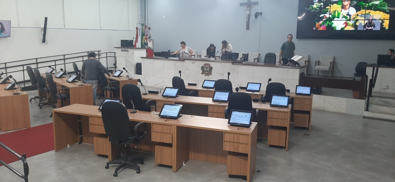 Base do prefeito Edinho aprova projeto milionário que permite captar água do rio Grande