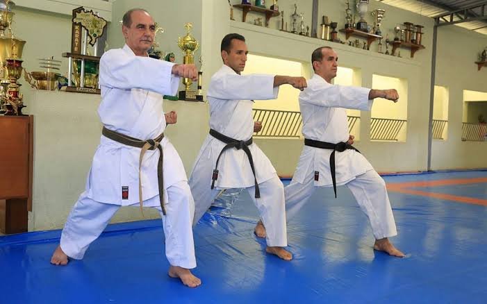 Caratecas buscam mais um título nos Jogos Regionais