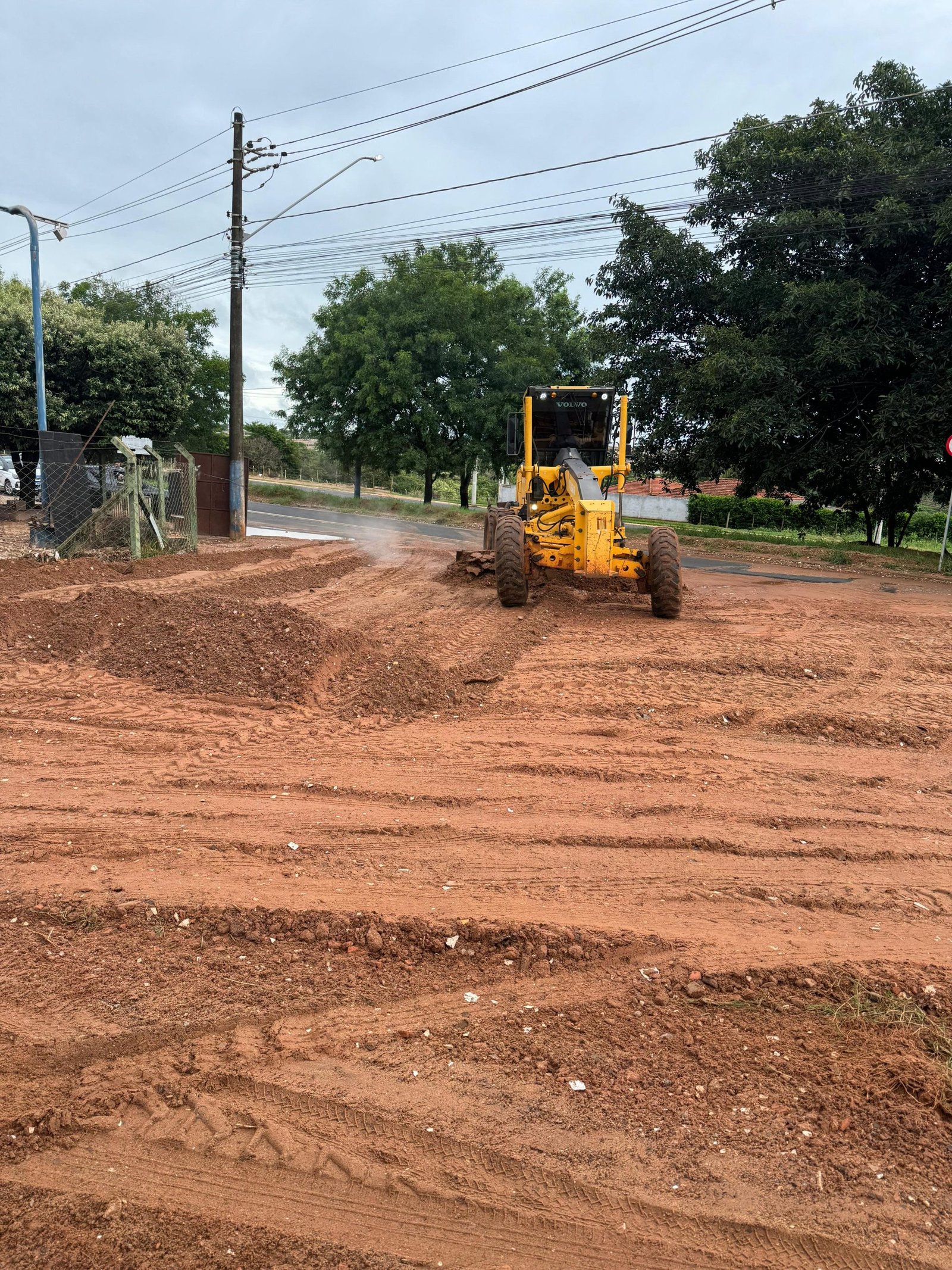 Após fortes chuvas, Prefeitura inicia reparos em loteamentos irregulares