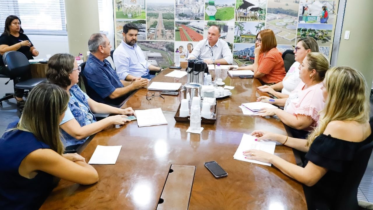 Coronel Fábio convoca professores para início do ano letivo em Rio Preto