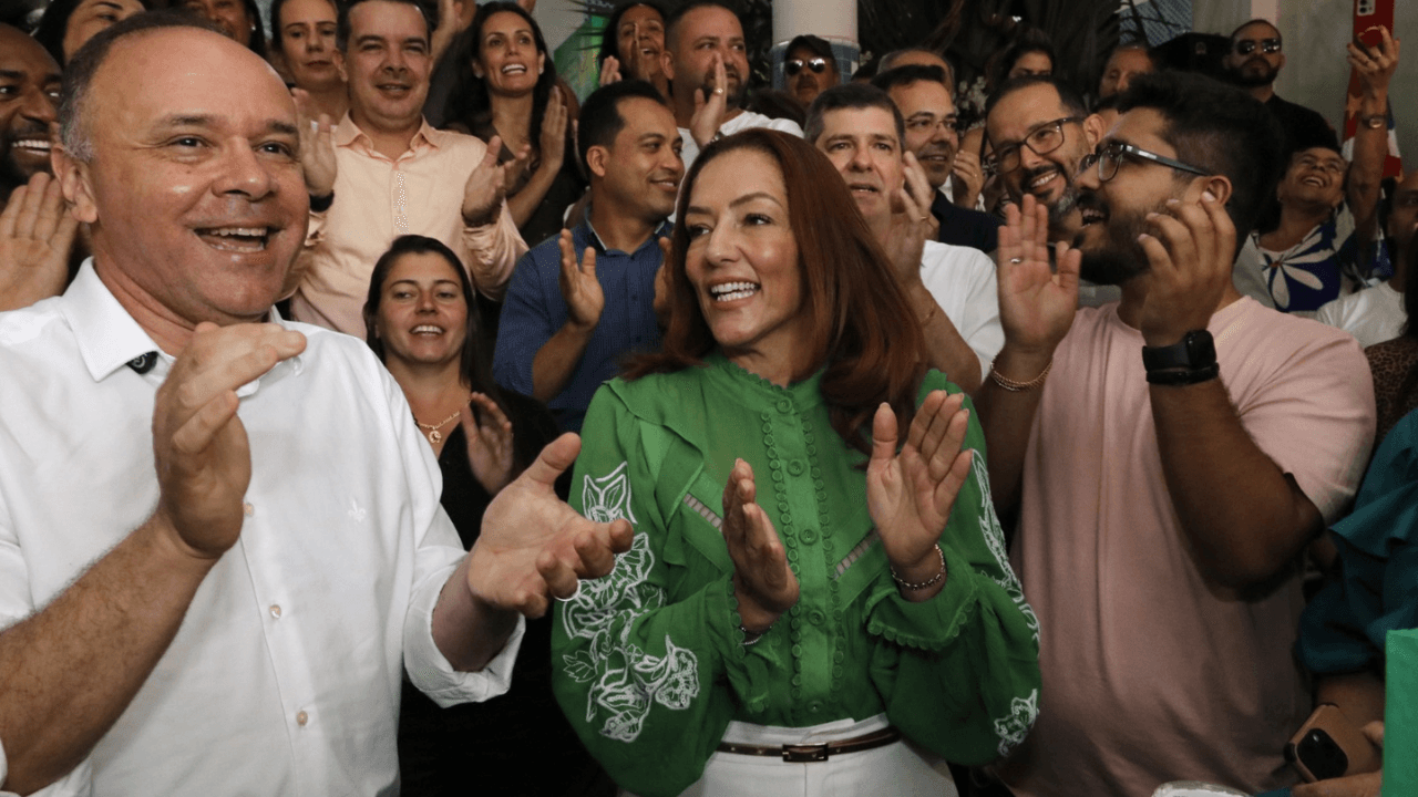 Distribuição de bolo festeja os 173 anos de Rio Preto