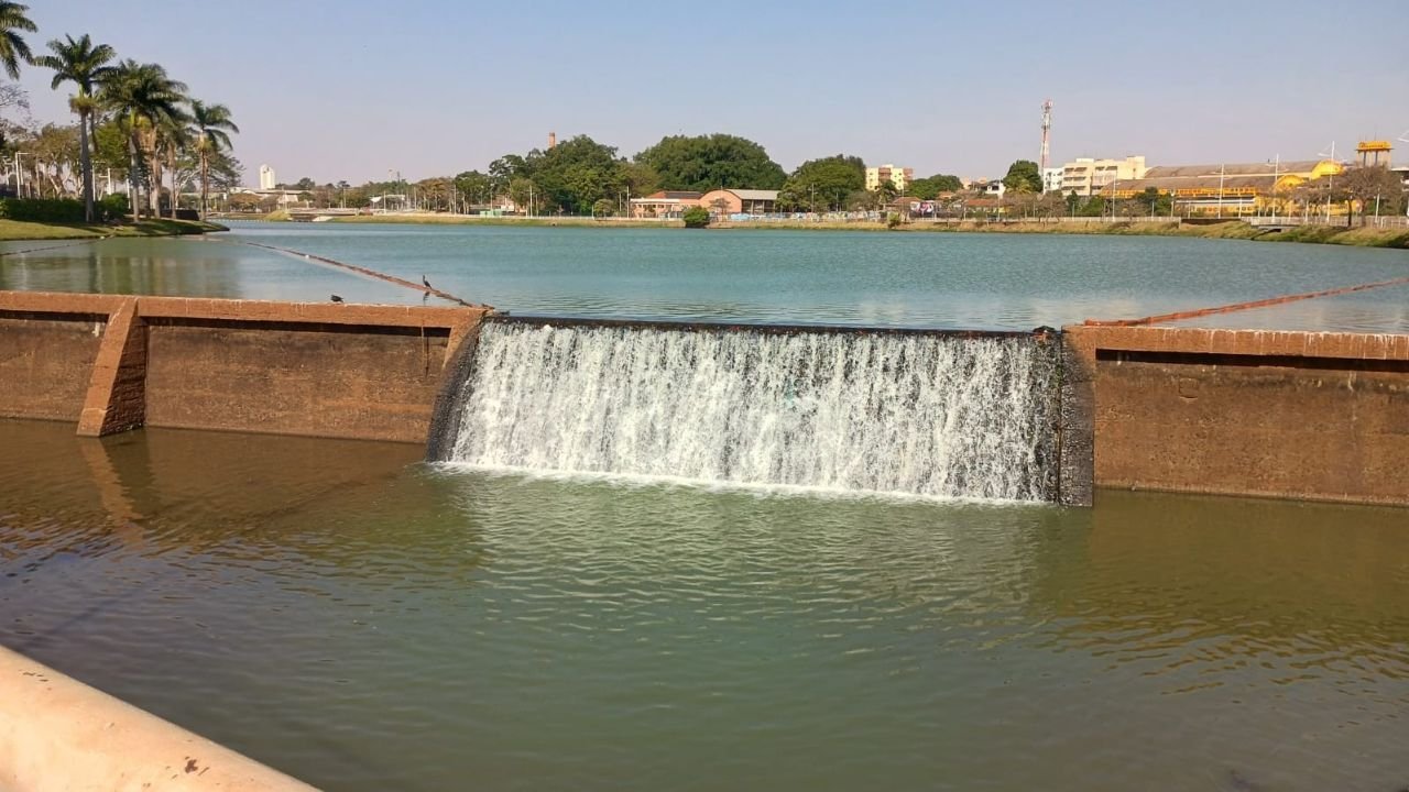 Semae suspende temporariamente captação no lago 1 da Represa Municipal