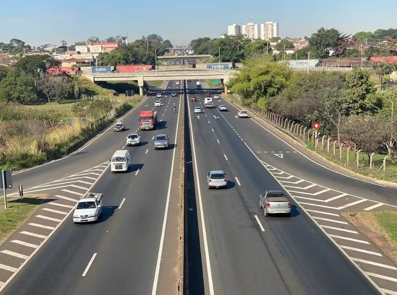 Passageira morre em acidente na BR-153 em Rio Preto