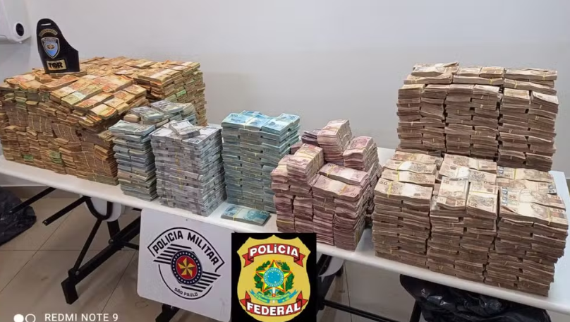 Operação contra o tráfico de drogas apreende mais de R$ 7 milhões em dinheiro transportado em caminhão
