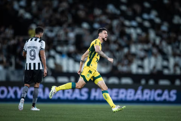 Mirassol arranca empate “impossível” contra o Botafogo e se mantém no G-4