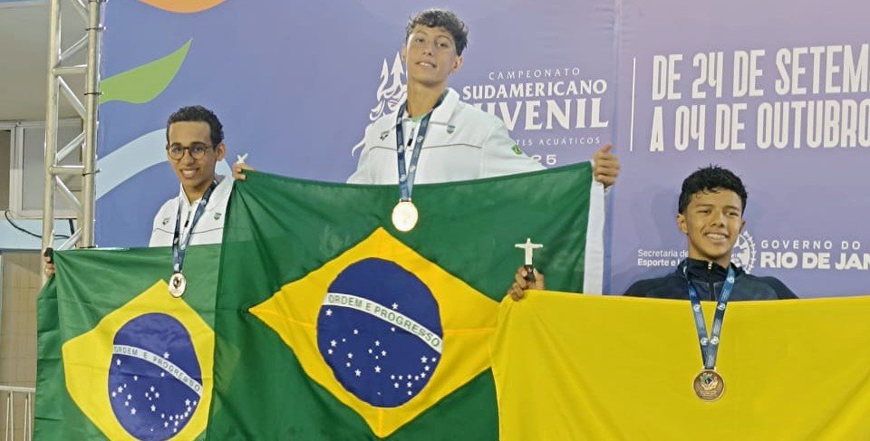 Atleta do Sesi conquista medalha de ouro no Campeonato Sul-Americano de Natação