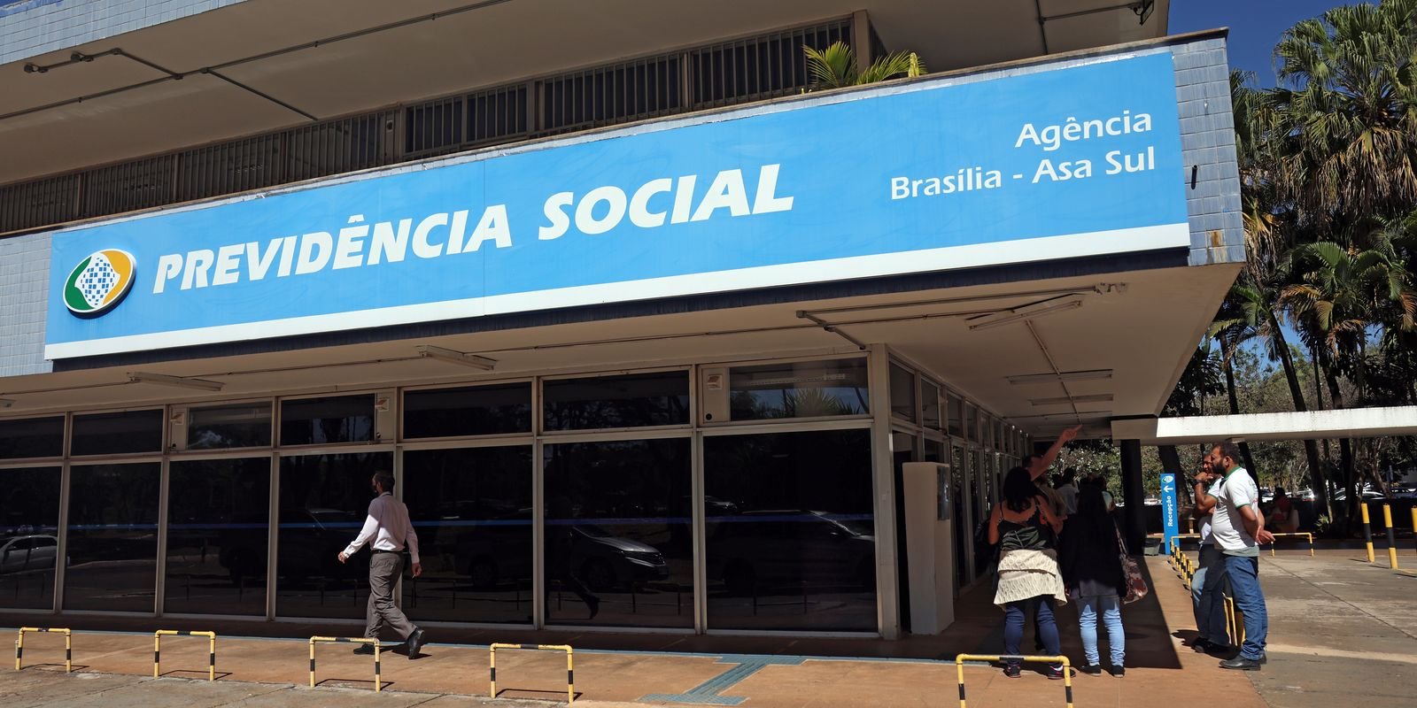 INSS Para Programa de Redução de Filas Por Falta de Orçamento