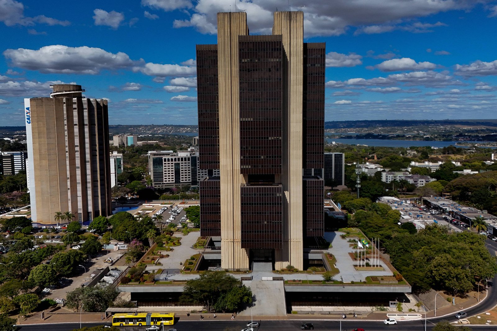 Polícia Federal, Banco Central e Coaf planejam fortalecer fiscalização de fundos de investimento