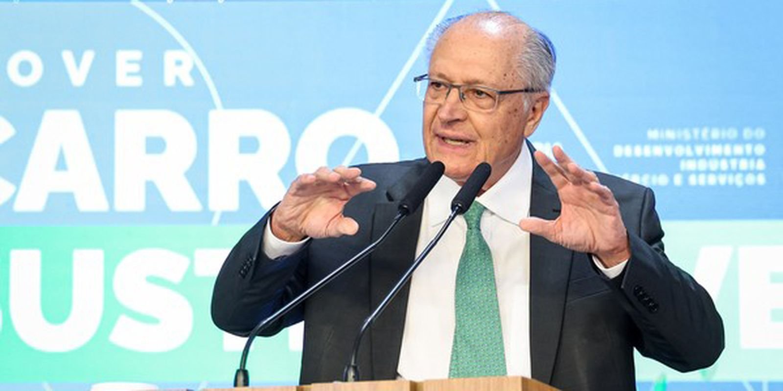 Alckmin Confia em Diálogo Brasil-EUA Após Encontro Lula-Trump na Malásia