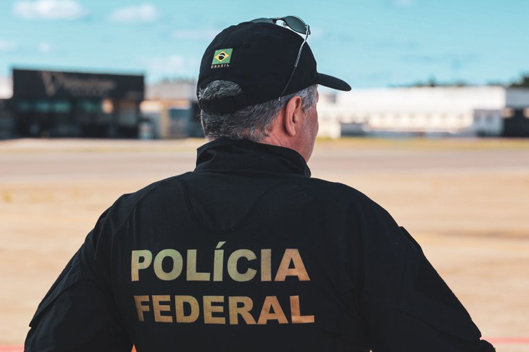 PF prende homem por uso de documentos falsos em agência bancária em Jales