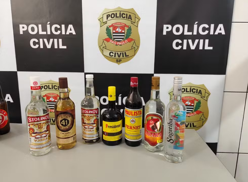 Polícia apreende garrafas de bebidas sem nota fiscal durante operação em Novo Horizonte