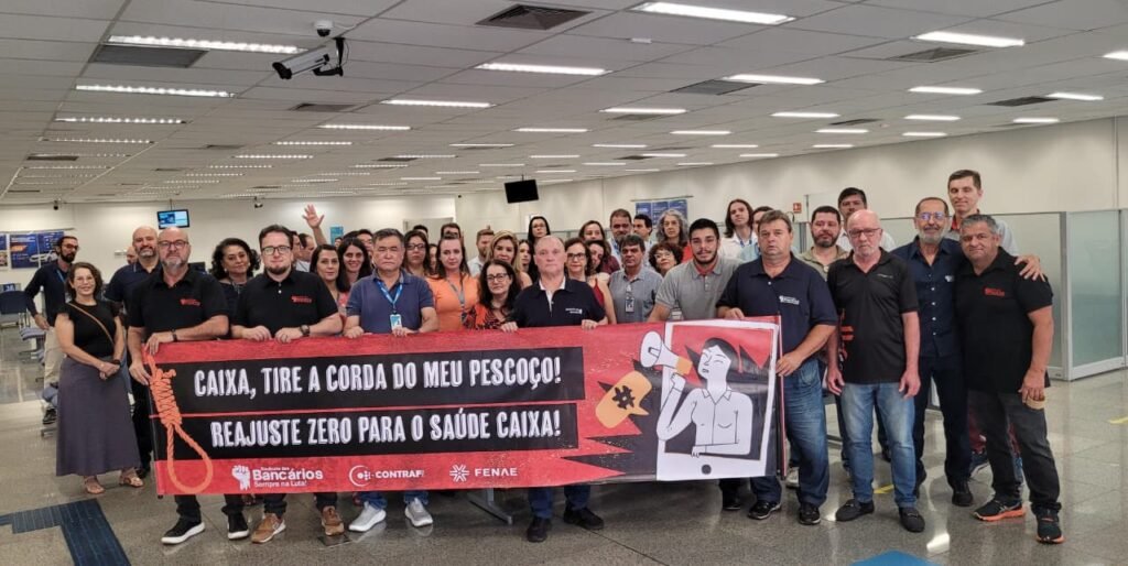 Bancários de Rio Preto participam de mobilização nacional em defesa do Saúde Caixa