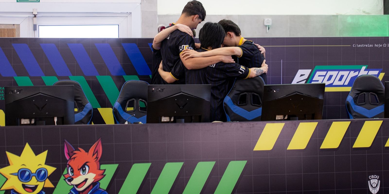 Sonho ou Rotina? Atletas de E-sports Revelam Desafios da Profissionalização
