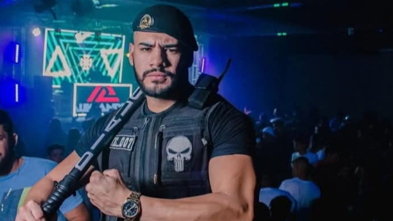 Empresário é Morto a Tiros em Bar Após Discussão; Suspeito Foragido