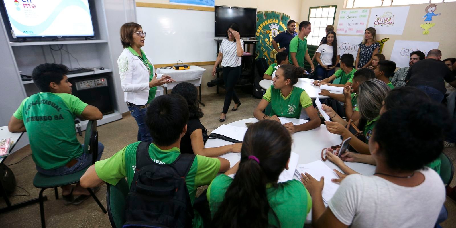 Professores de SP readmitidos em Salas de Leitura após liminar judicial