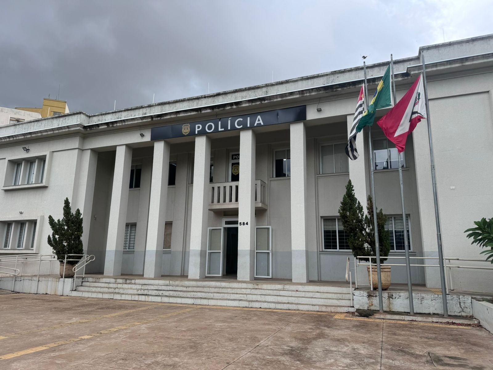 Morador Perde R$ 35 Mil em Assalto à Mão Armada em Araçatuba