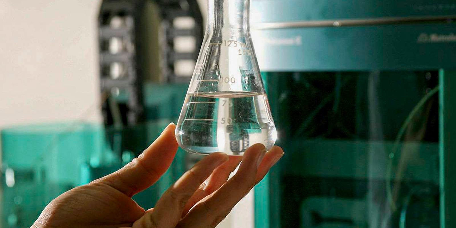 Paraná registra primeiro óbito por intoxicação com metanol em Foz do Iguaçu