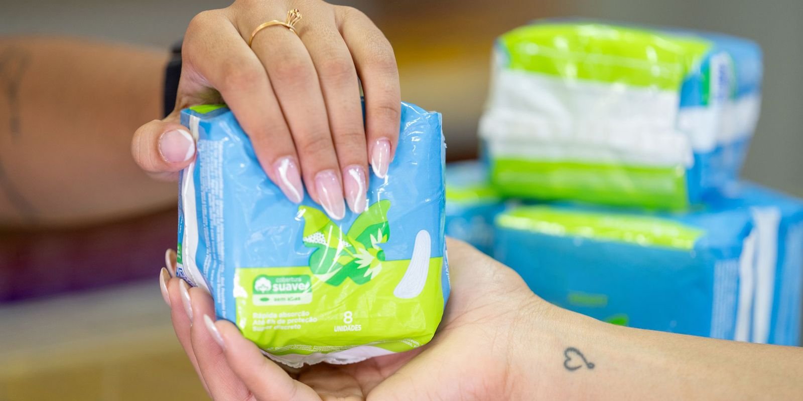 Dignidade Menstrual: Debate Político Domina Engajamento nas Redes Sociais