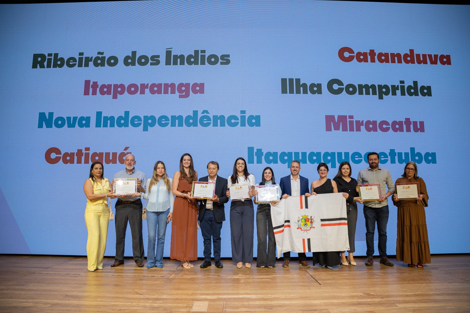 Olímpia e Riolândia estão entre os oito municípios paulistas vencedores do Prêmio Alfabetização Responsável