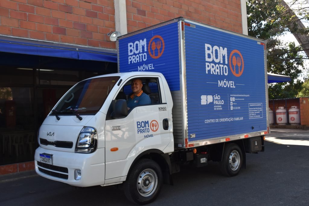 Bom Prato Móvel de Barretos passa a atender em novo endereço