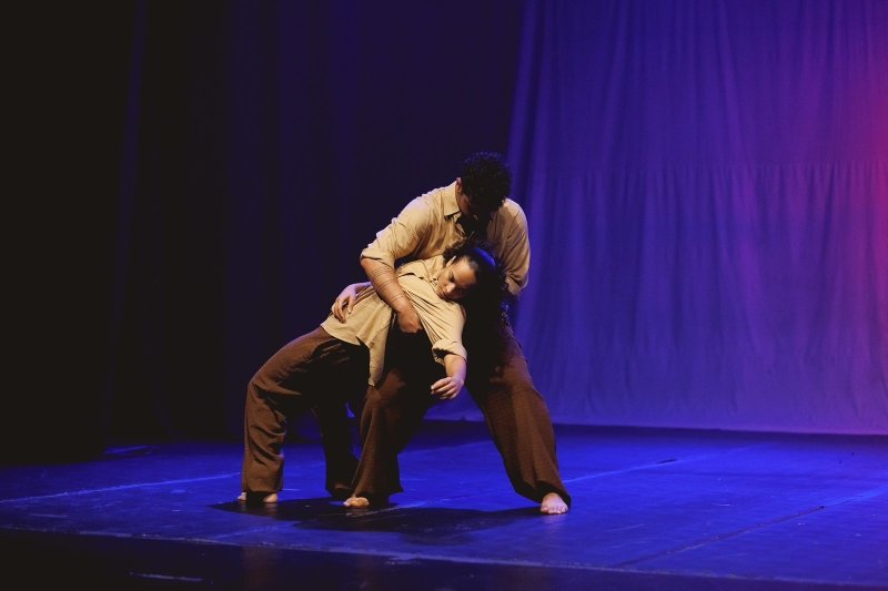 Espetáculo “Neurolink” une dança contemporânea e tecnologia em apresentação neste sábado em Mirassol