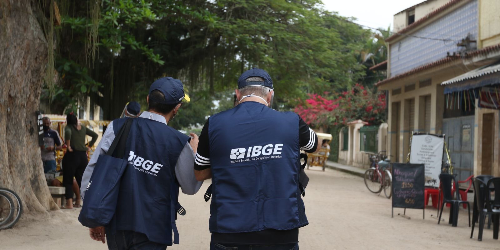 Inscrições Abertas: IBGE oferece 9,5 mil vagas temporárias com salários de até R$3.379