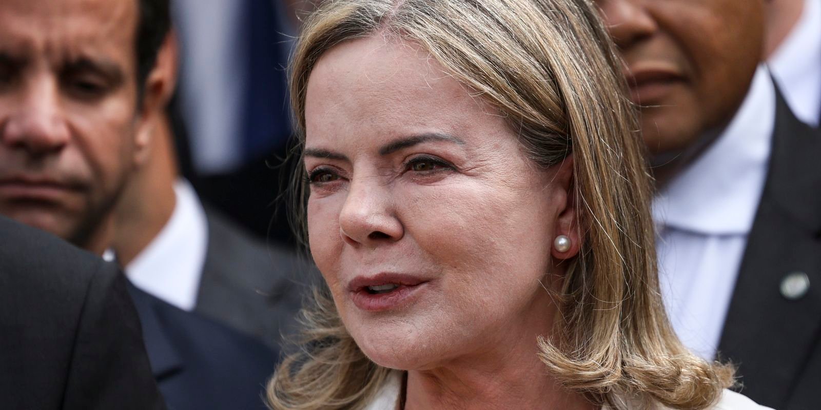 Lula Cobra Avanço de Projetos de Segurança e Busca Apoio de Ex-Governadores
