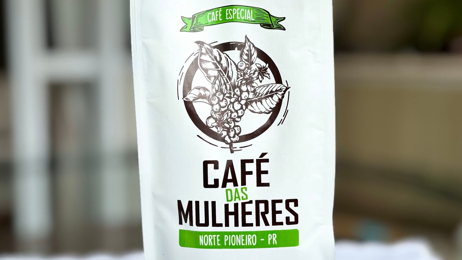 Gazeta do Povo concorre a prêmio por reportagem sobre mulheres no café