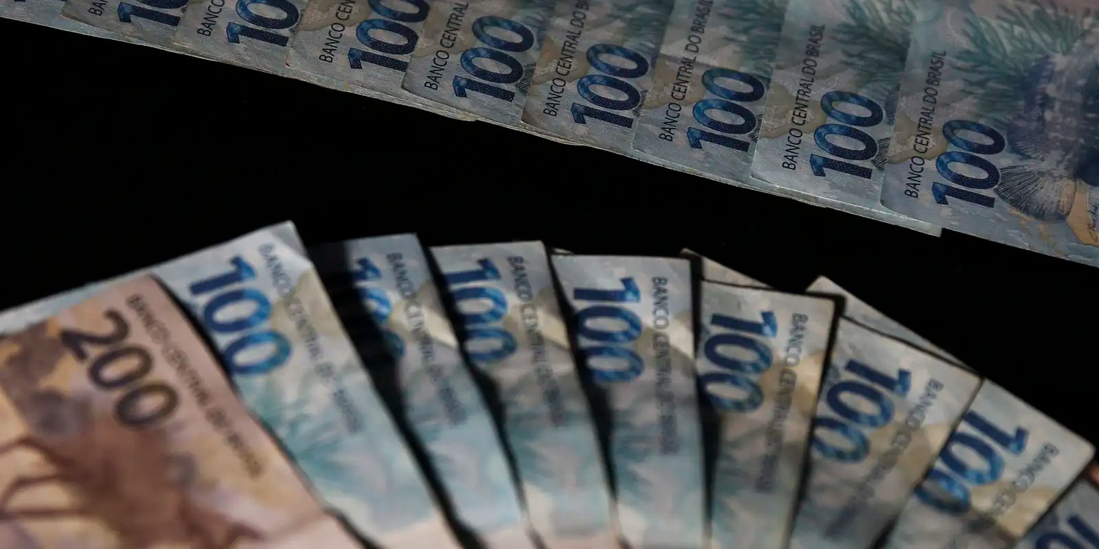 Arrecadação Federal em Outubro Atinge R$ 261,9 Bilhões e Supera Todos os Recordes