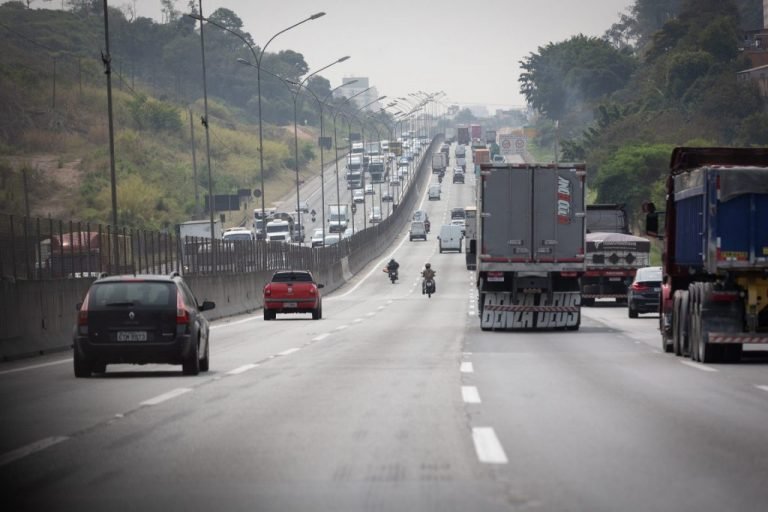 Natal e Ano Novo devem movimentar mais de 40 milhões de veículos nas rodovias concedidas de São Paulo