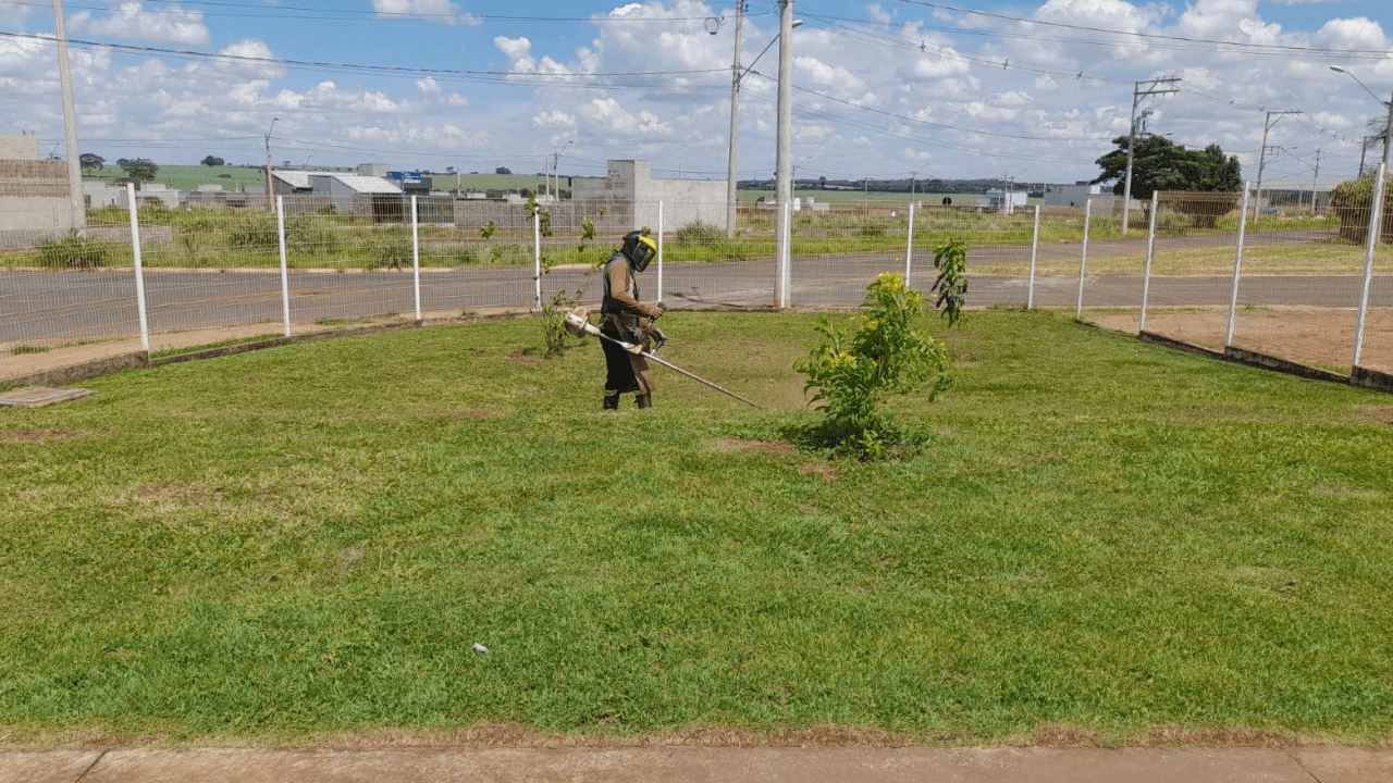 Mutirão da limpeza avança para a região Norte de Rio Preto