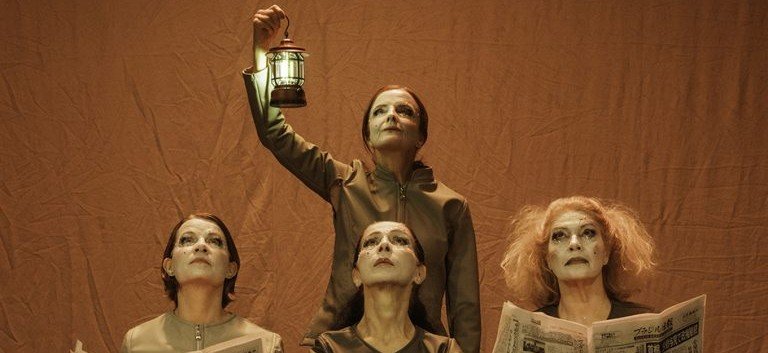 Espetáculo reflete sobre temas femininos no Teatro do Sesi de Rio Preto