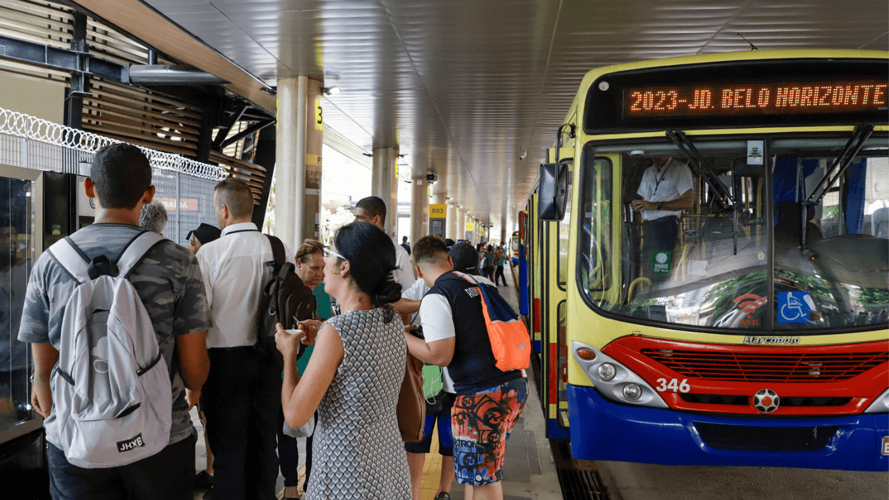 Prefeitura de Rio Preto amplia tarifa zero de ônibus no período noturno até o Natal
