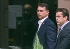 Flávio Bolsonaro Visita Pai na Prisão e Pede Desculpas a Michelle