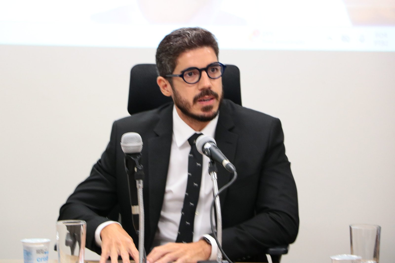 Membros da CPI das Terceirizadas ouvem ex- gerente da WWS