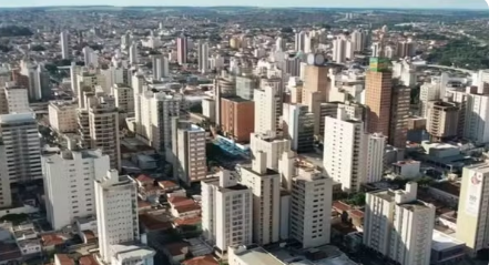 Lei federal ou decisão local? Especialista rebate justificativa de prefeito de Rio Preto para reajuste do IPTU
