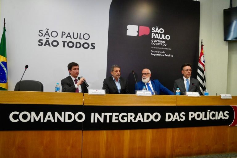 Corregedoria da Polícia Civil e MP prendem delegada recém-empossada por elo com facção criminosa