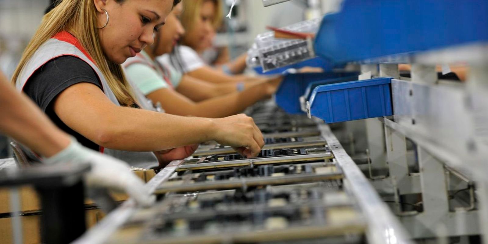 Revisão nas taxas de importação de eletrônicos busca proteger indústria sem impacto nos preços