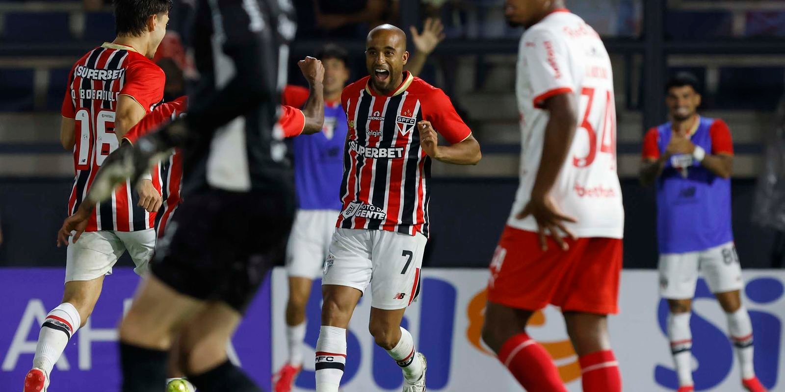 São Paulo e Palmeiras se garantem nas semifinais do Campeonato Paulista: Análise dos primeiros classificados e o cenário para a próxima fase