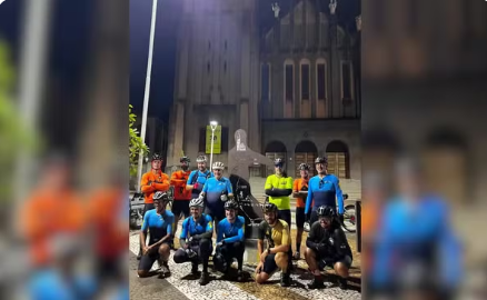 Grupo de amigos troca carnaval por peregrinação de bicicleta até Aparecida